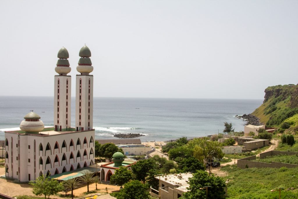 مسجد داكار شاطئ البحر