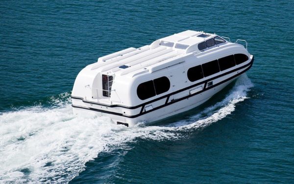 Offshore catamaran passenger boat Manoeuvrable &amp; safe 70 